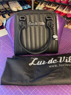 READ Description NWOT Lux de Ville purple Skeleton Purse
